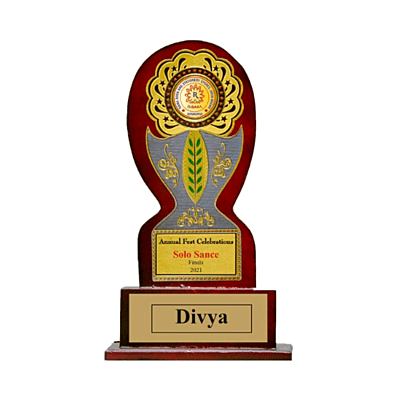 Wooden Trophy BB297